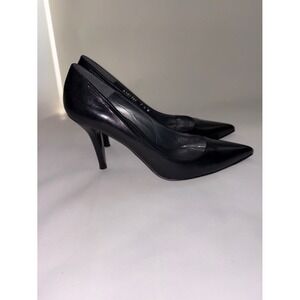 Stuart Weitzman Black Pointed-Toe Leather Stiletto Pumps Size 7.5 Narrow